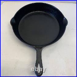 Griswold #9 Vintage Cast Iron Skillet (Large Logo) 710 Sits Flat Very Nice