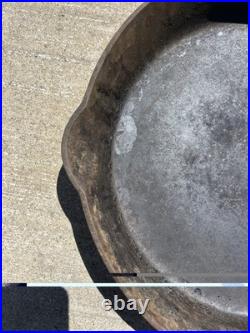 Griswold Antique Large Cast Iron Skillet Erie PA. 719 A NO. 12 Rocks @Read@