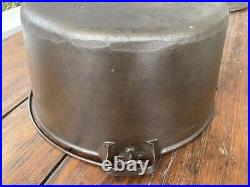 Griswold Cast Iron #12 Fully Marked Slant Logo Dutch Oven