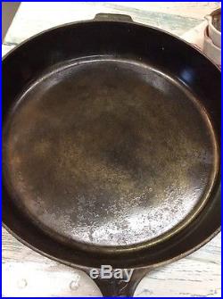 Griswold Cast Iron #12 Large Skillet withHeat Ring #719 Clean NICE