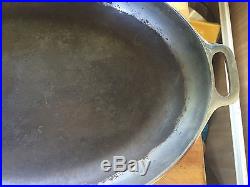 Griswold Cast Iron # 15 Oval Skillet With No LOGO