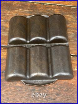 Griswold Cast Iron #17 Gem Pan (Hard To Find Version with Wide Band)