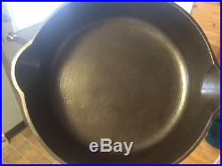 Griswold Cast Iron #2 Large Block Logo Skillet with Heat Ring