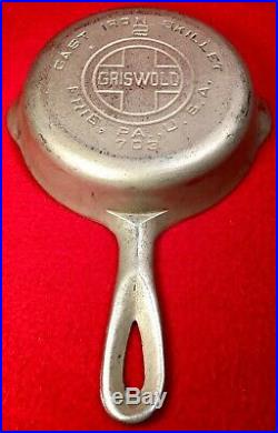 Griswold Cast Iron # 2 Skillet Block Smooth Bottom EB