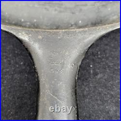 Griswold Cast Iron #9 Small Logo Frying Pan Erie PA Skillet 710 I
