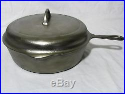 Griswold Cast Iron Deep Skillet #9 with Lid, 11 Frying Pan, 778 Large Logo