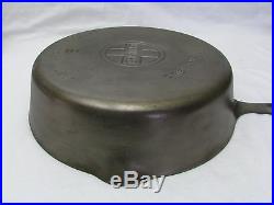 Griswold Cast Iron Deep Skillet #9 with Lid, 11 Frying Pan, 778 Large Logo