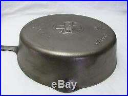 Griswold Cast Iron Deep Skillet #9 with Lid, 11 Frying Pan, 778 Large Logo