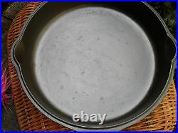 Griswold Cast Iron Double Skillet Top 80 Large Logo 1103 Clean Level NICE