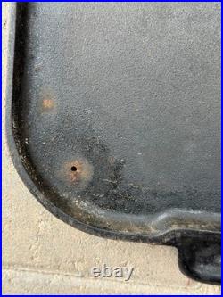 Griswold Cast Iron Griddle 908A Damaged hole, Rust, Wear Poor Condition