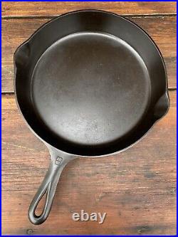 Griswold Cast Iron Matching Large Logo Skillet Set 3-9