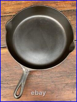 Griswold Cast Iron Matching Large Logo Skillet Set 3-9