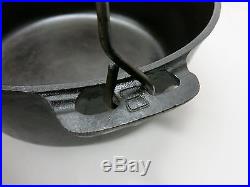 Griswold Cast Iron No 8 Dutch Oven Antique Tite-Top Vintage Camping Cooking Fire