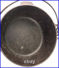 Griswold Cast Iron No. 8 Tite Top Dutch Oven LARGE BLOCK LOGO Erie PA