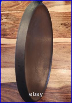 Griswold Cast Iron Round Griddle #9, LBL, 609, c1920-40, Cleaned & Seasoned