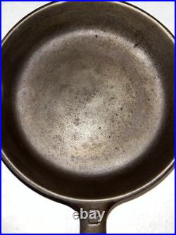 Griswold Cast Iron Skillet #3 Large Block Logo #709B Heat Ring Flat No Wobble