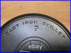 Griswold Cast Iron Skillet #7 Large Block EPU Logo Heat Ring 701H STUNNING
