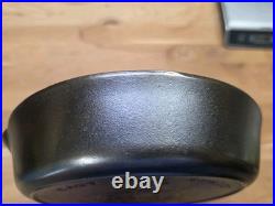 Griswold Cast Iron Skillet #7 Large Block EPU Logo Heat Ring 701H STUNNING