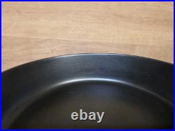 Griswold Cast Iron Skillet #7 Large Block EPU Logo Heat Ring 701H STUNNING