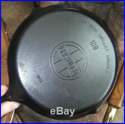 Griswold Cast Iron Skillet Griddle 108 LBL 201 NICE NO PITTING SPINNER