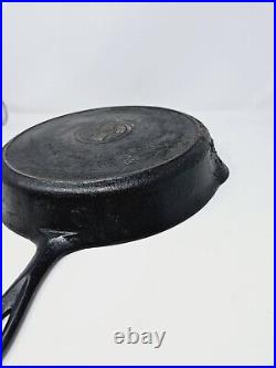 Griswold Cast Iron Skillet No. 12, Large Block Logo Heat Ring 719 FAST SHIPPING