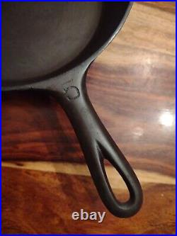 Griswold Cast Iron Skillet No. 5, LBL, EPU, 724, MM C