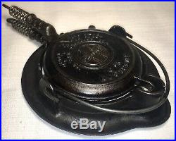 Griswold Cast Iron Toy # 0 Waffle Iron