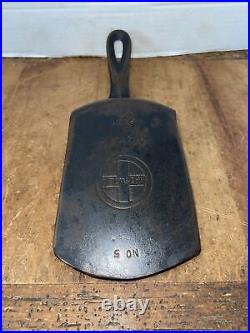 Griswold Cast Iron Upcycle Rescue Skillet Spatula Restored & Seasoned 11-1/2