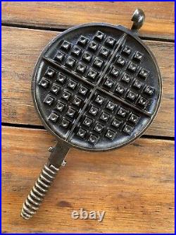 Griswold Cast Iron Victor #8 Waffle Iron