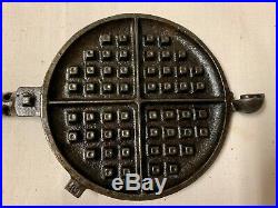 Griswold Cast Iron Waffle Iron American No 0 Toy / Salesman Sample #406-408