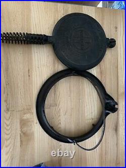 Griswold Cast Iron Waffle Maker Rare Clows Model
