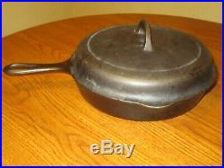 Griswold Cast-iron No 8 Skillet With LID 704 Very Good Condition