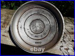 Griswold Dutch Oven with Trivet Cast Iron Chrome # 10 Tite Top VG+++