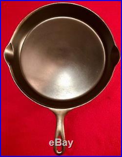 Griswold ERIE Cast Iron # 10 Skillet Bullseye Makers Mark