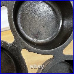 Griswold Erie PA 951 No 12 Cast Iron 11 Cup Gem Baking Pan Slant Logo Rare