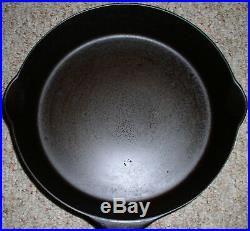 Griswold Erie Seldon #8 (6th Series) Cast Iron Skillet # 704g