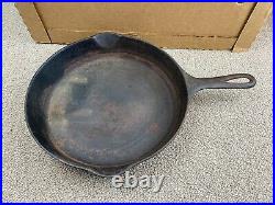 Griswold Large Logo #8, 10-1/2 Smooth Bottom Cast Iron Skillet, #704 VTG