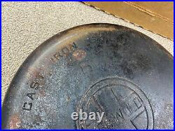 Griswold Large Logo #8, 10-1/2 Smooth Bottom Cast Iron Skillet, #704 VTG