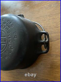 Griswold No. 0 Toy Fully Marked Cast Iron Dutch Oven