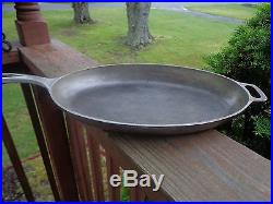 Griswold No. 13 LARGE LOGO Oval Skillet CAST IRON #1012 Very Rare