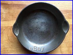 Griswold No 2 703 Cast Iron Skillet Erie, Pa, USA Very Nice Condition. Used