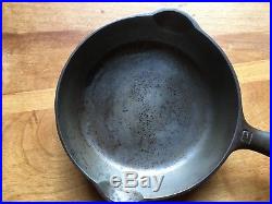 Griswold No 2 703 Cast Iron Skillet Erie, Pa, USA Very Nice Condition. Used