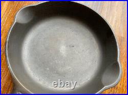 Griswold No. 2 Large Block Logo Cast Iron Skillet P/N 703