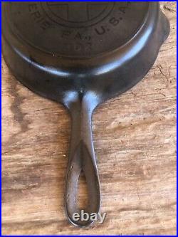 Griswold No. 4 Cast Iron Skillet Slant Logo ERIE PA, U. S. A with Heat Ring 702