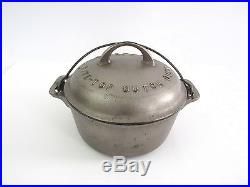 Griswold No. 6 Tite Top Cast Iron Dutch Oven with Lid