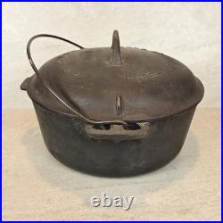 Griswold No 8 Cast Iron Tite-Top Dutch Oven Base With Lid