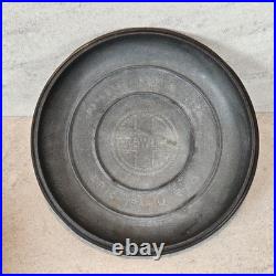 Griswold No 8 Cast Iron Tite-Top Dutch Oven Base With Lid