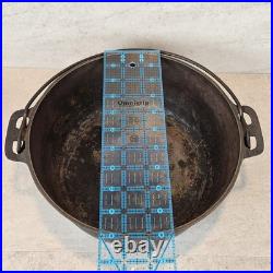 Griswold No 8 Cast Iron Tite-Top Dutch Oven Base With Lid