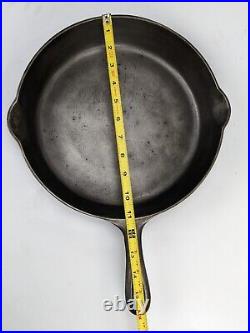 Griswold No. 9 Cast Iron Skillet 710F Clean, No Seasoning block logo large