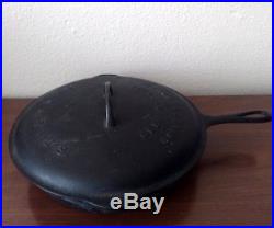 Griswold No 9 Skillet 710with Self Basting Lid 469 Erie, Pa USA Large Logo A+